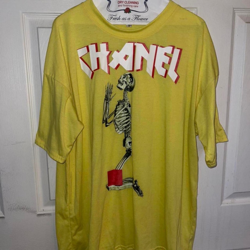 “Chanel” T-Shirt
